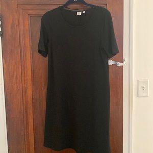 Gap sleeves shift dress black